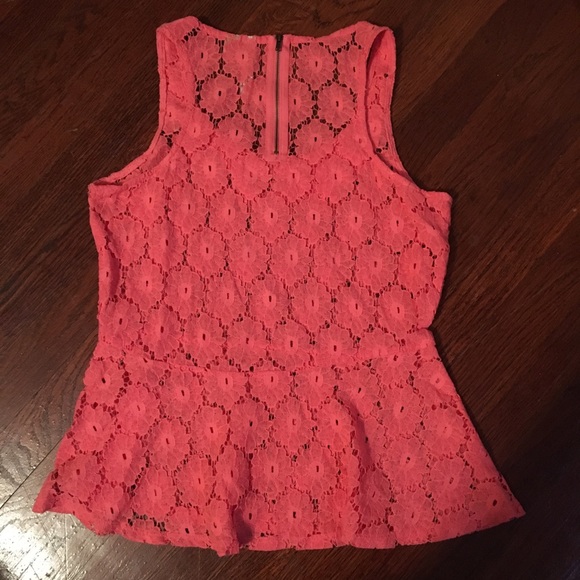 Coral Lace Peplum Top - Picture 3 of 4